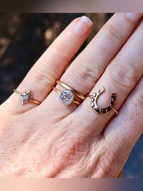 Antique Gold Horseshoe Ring